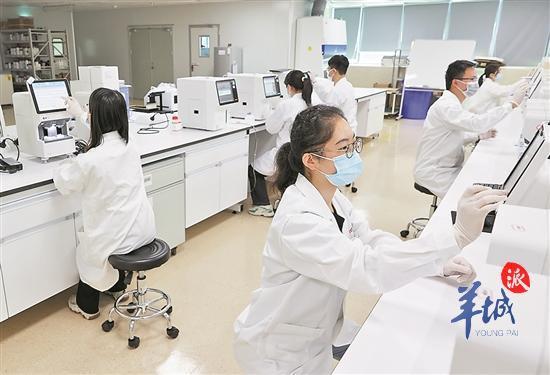 【視頻·高質(zhì)量發(fā)展看莞企】視研發(fā)創(chuàng)新為“生命線”,東莞生物技術(shù)產(chǎn)業(yè)蓬勃發(fā)展