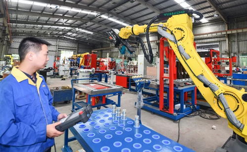 如何加快產(chǎn)業(yè)發(fā)展, 凝聚新動能 代表委員說......