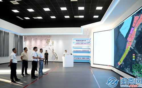 東山縣委書記帶隊調研產(chǎn)業(yè)社區(qū) 標準化工業(yè)園區(qū) 建設工作