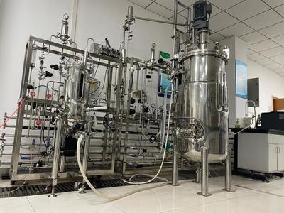 他建設“細胞工廠”,讓藍藻變身細胞“打工人”